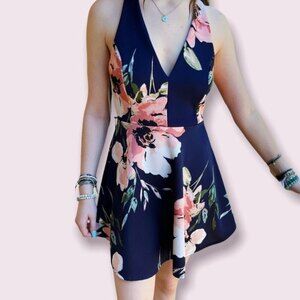 Charlotte Russe Mini Dress Floral Navy Cutout Open Back NWT Womens Size Medium